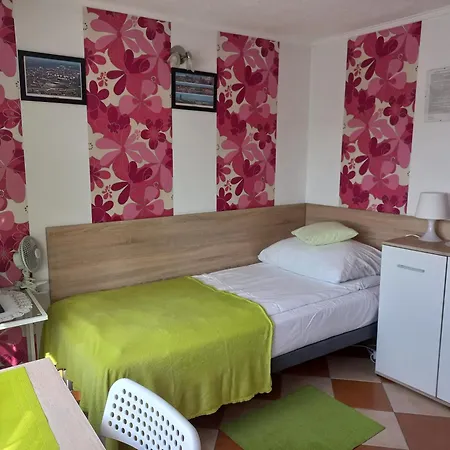 Raido Quarto em Acomodações Particulares